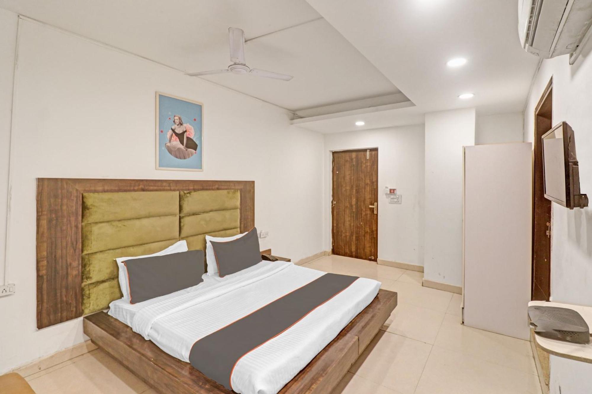 Hotel Collection O Seven Heaven Nové Dillí Exteriér fotografie